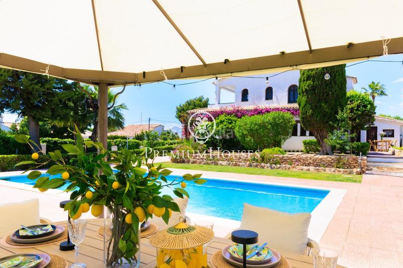 Foto c9923565-a2bf-46c0-82d3-85cc2c69006a. Rent house with heating parking pool in Cunit residencial Cunit