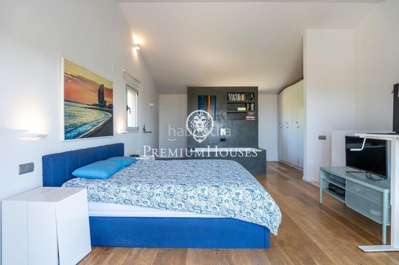 Foto 051c9ef3-3d90-4188-ad2f-bbf5290227c5. Casa adosada  esquinera con jardín y vistas al mar en vallpineda en Sant Pere de Ribes