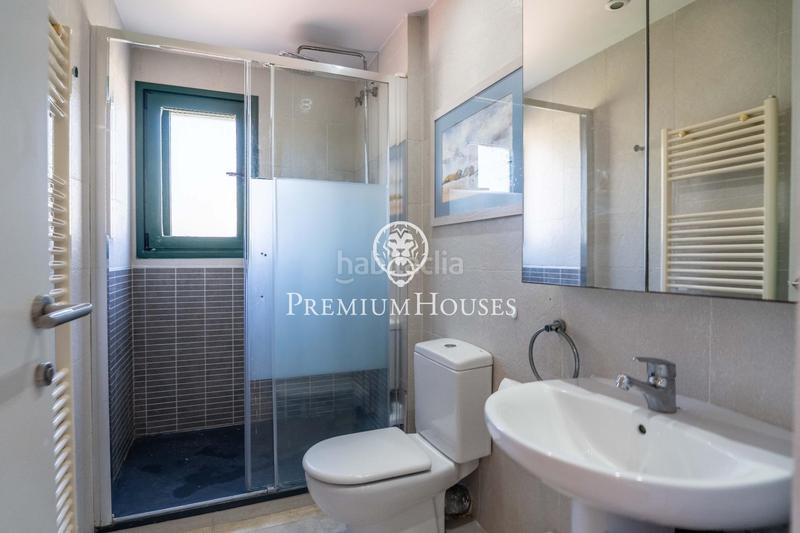 Foto f641611c-f0bb-4f1a-9fa0-3899e43869af. Casa adosada  esquinera con jardín y vistas al mar en vallpineda en Sant Pere de Ribes