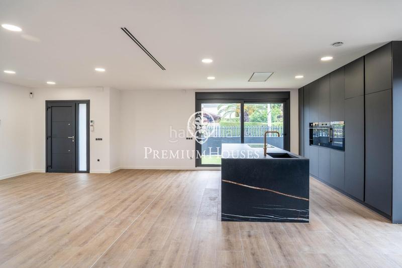 Foto 260f33a5-7bdf-42aa-b20c-e9050d880357. Casa  con piscina en Vilafortuny en Vilafortuny Cambrils