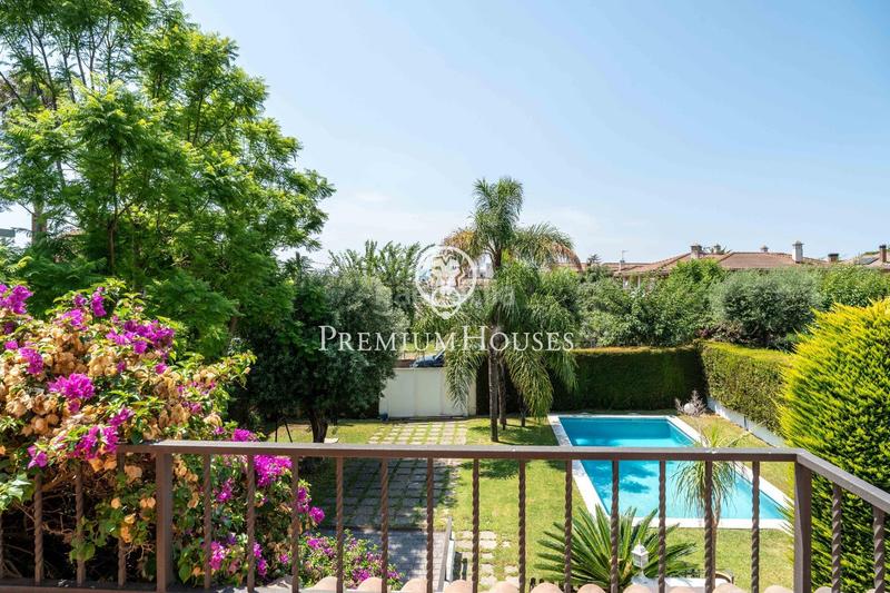 Foto 22e711c5-ee12-4a8b-b182-6e407ac9e192. Casa  independiente con piscina y jardín en vilafortuny en Cambrils