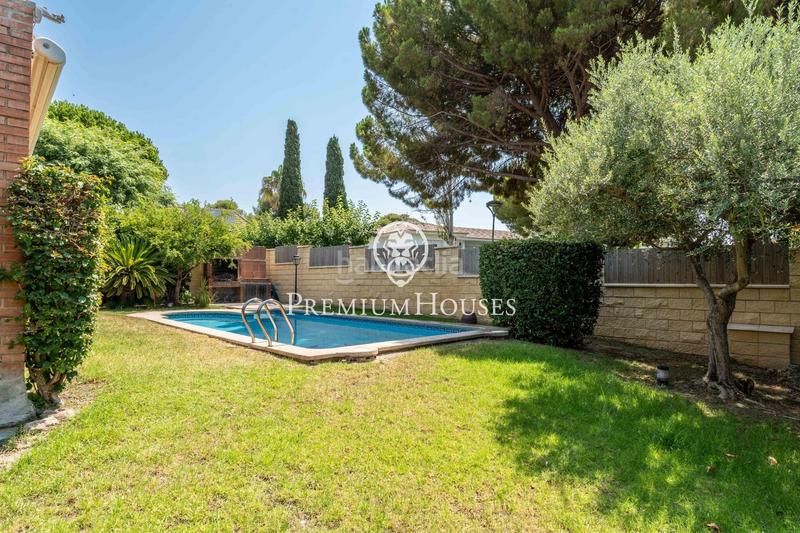 Foto 36ab4e4e-e897-483f-aa73-a4011dedf9ca. Casa  independiente con piscina y jardín en Vilafortuny en Cambrils
