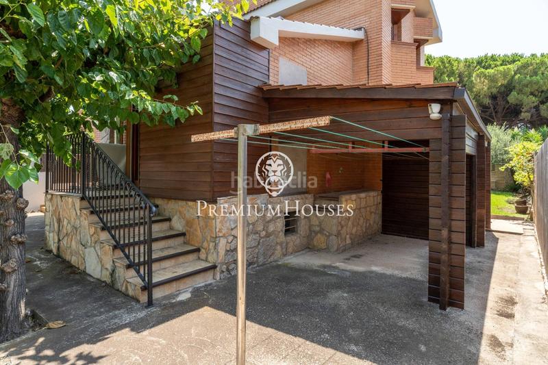 Foto 697700e8-699b-4ad1-b6c8-d1dbef0a64b2. Casa  independiente con piscina y jardín en Vilafortuny en Cambrils