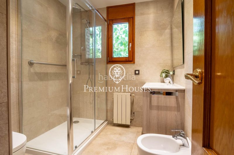 Foto a62b79dd-78d5-4312-8542-ed393a346939. Casa amb calefacció aparcament piscina a Vilafortuny Cambrils