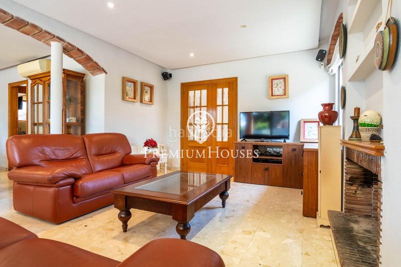 Foto ad405ac7-12ee-462d-bf94-b995b3393623. Casa  independiente con piscina y jardín en Vilafortuny en Cambrils