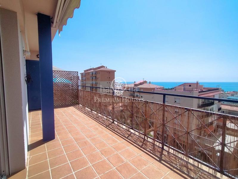 Foto 6ca7f2d5-f949-46b4-ad8f-d075659eb0a2. Alquiler piso  con vista al mar, ascensor y parking. en Sitges