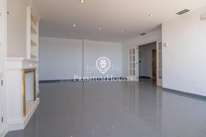 Foto 4b891392-706f-40c7-b0b7-2f1493a0461a. Location attique avec chauffage parking piscine dans Sitges
