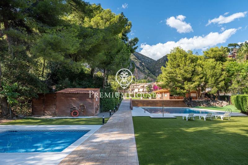 Foto de30c3d0-4378-44f6-bb82-5ea353c9a9ec. Location attique avec chauffage parking piscine dans Sitges