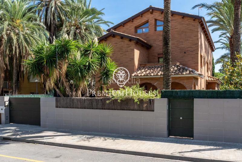 Foto 698e83ec-d222-4904-ad95-e1937dc9cafe. Casa amb calefacció aparcament piscina a Bellamar Castelldefels