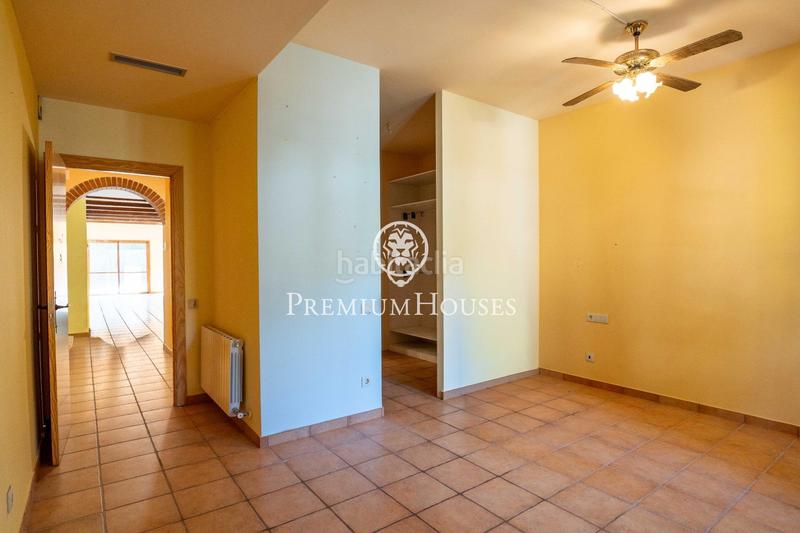 Foto 7e1e3c3f-8dce-4052-aca7-0822c0601758. Casa amb calefacció aparcament piscina a Bellamar Castelldefels