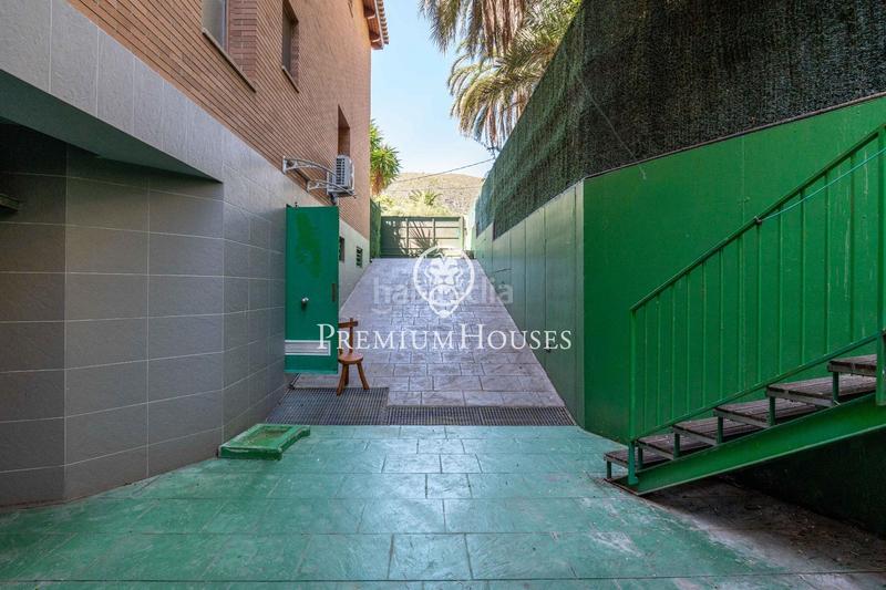 Foto 9568b3e9-4283-49b9-9db3-348e525babb5. Casa amb calefacció aparcament piscina a Bellamar Castelldefels