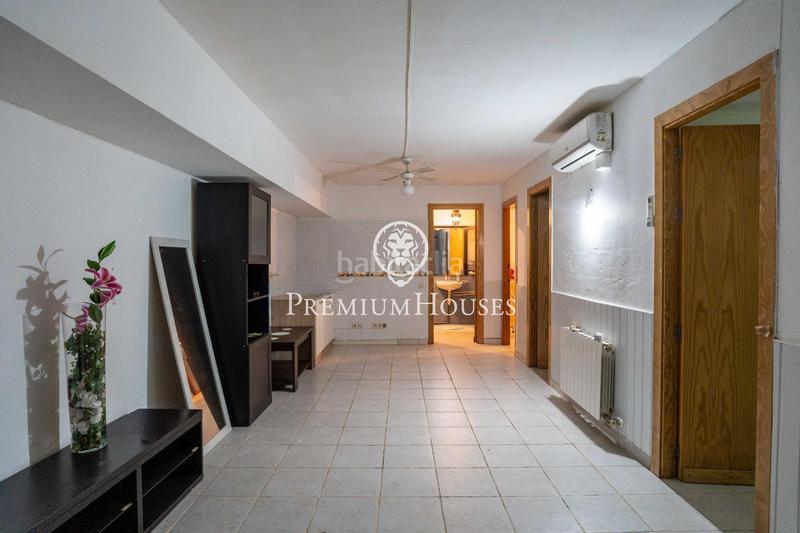 Foto b6033399-000c-41b5-b1b9-430aa1024f0c. Casa amb calefacció aparcament piscina a Bellamar Castelldefels