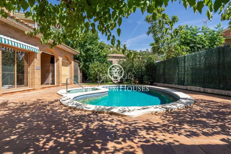 Foto cfb935d1-e393-4583-8dec-49b78baa94a4. Casa amb calefacció aparcament piscina a Bellamar Castelldefels