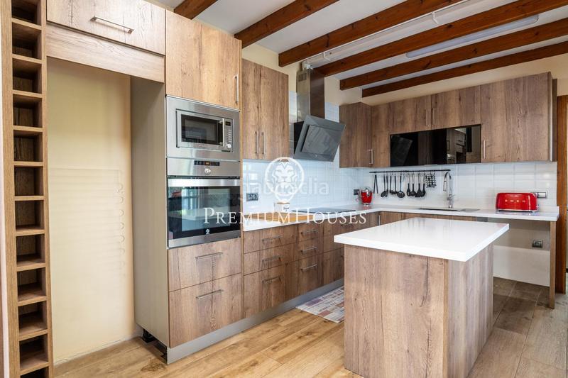 Foto 9e970192-b058-4049-a7ab-9a7c2d5a89f2. Haus mit heizung parking pool in Maspujols