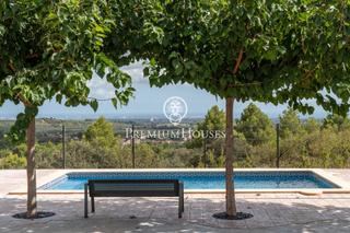 Casa a Maspujols. Casa con piscina en rocabruna de maspujols