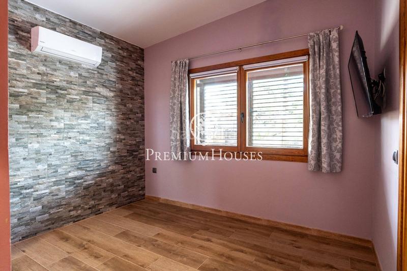 Foto be1667cd-d1b3-4240-a0a7-315b89afde78. Haus mit heizung parking pool in Maspujols