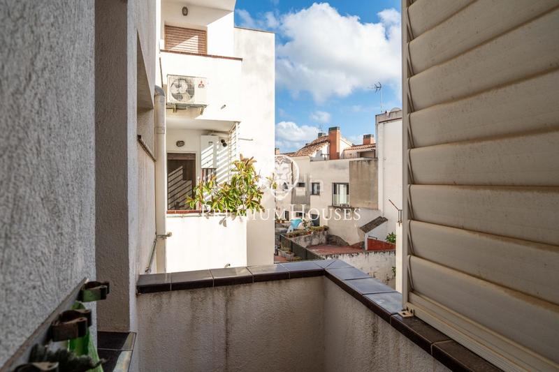 Foto b1612566-acae-4752-83c4-a5583296e774. Duplex with heating in Centrevila Vilanova i la Geltrú