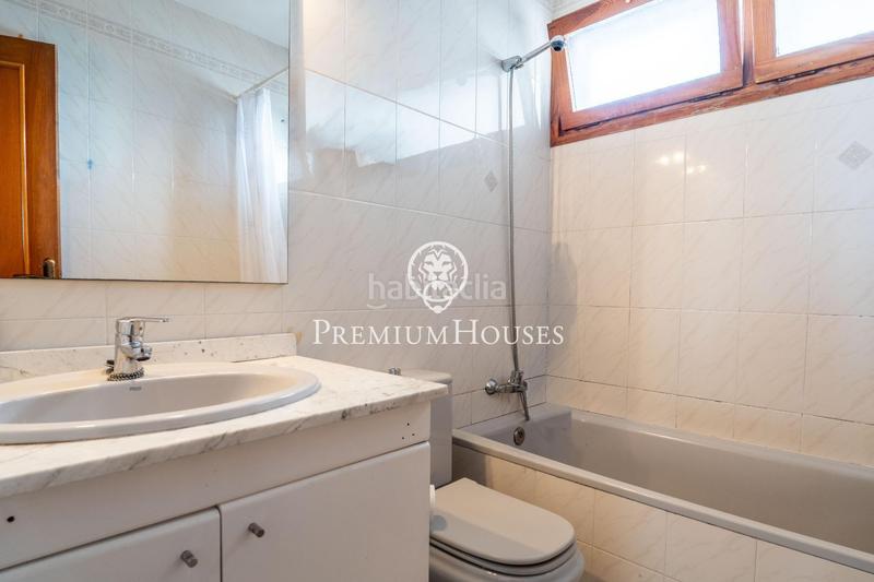 Foto c1d539d1-a6b0-481d-9e51-e4355c683cfb. Duplex with heating in Centrevila Vilanova i la Geltrú