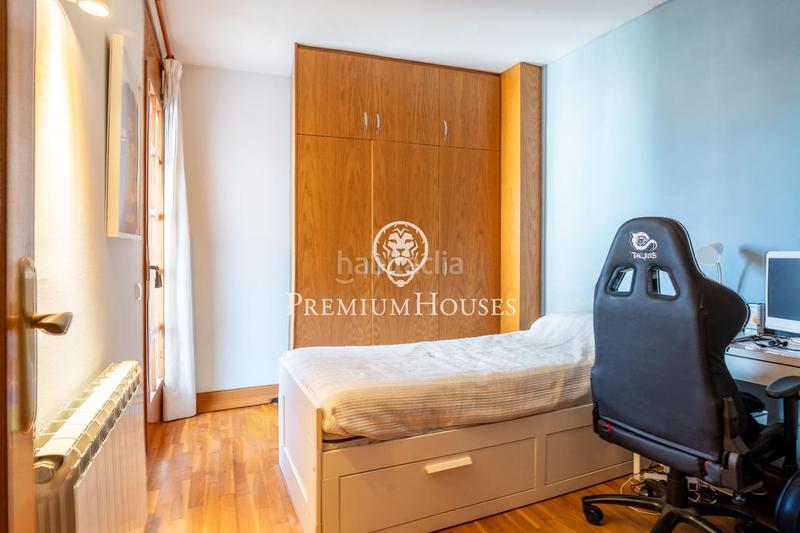 Foto c3fe2d28-7735-4870-93a2-ec09706c1246. Duplex with heating in Centrevila Vilanova i la Geltrú