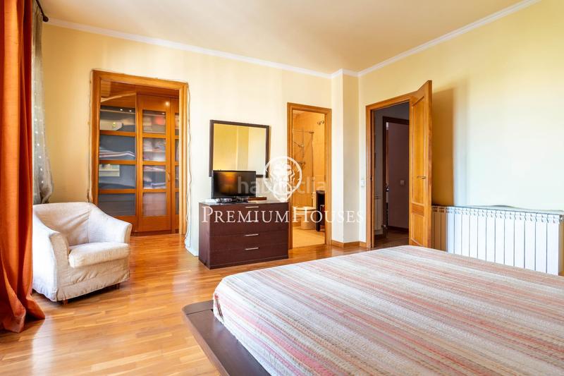 Foto e9dba00a-f2e5-4e68-97ef-7597fe058a36. Duplex with heating in Centrevila Vilanova i la Geltrú