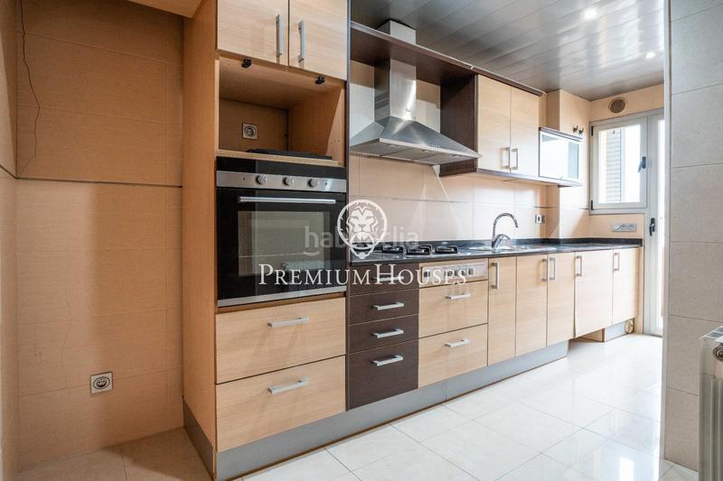 Foto 08557cf9-9571-4678-9a9d-c883d3ca3a93. Piso  con terraza y vista despejadas en can calderon en Viladecans