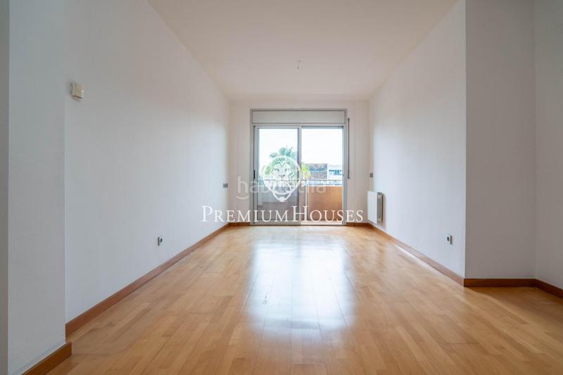Foto a21faebc-084b-48be-b353-e9ce473cdc55. Piso  con terraza y vista despejadas en can calderon en Viladecans