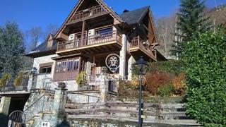 Maison à Vielha. Casa independiente con vistas despejadas en viehla