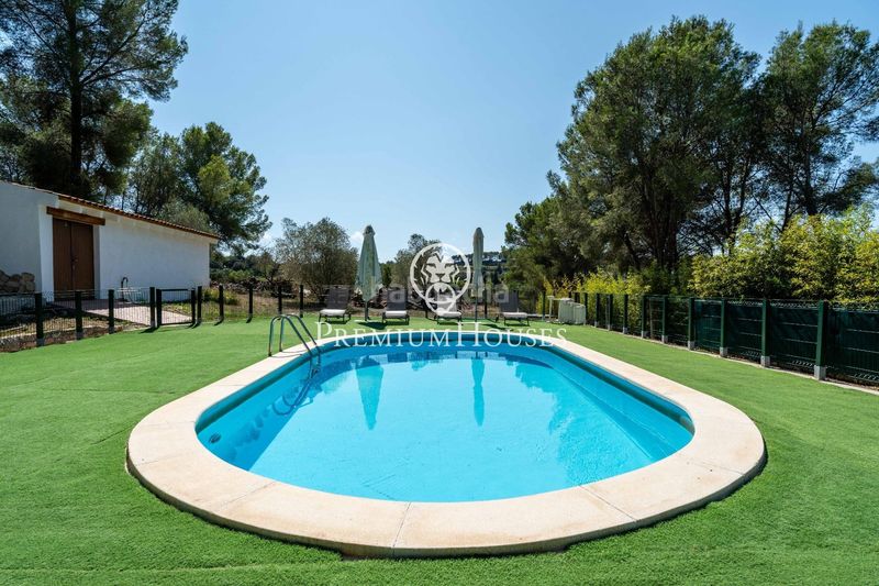 Foto 801e2256-d395-41ad-83f8-ac3584901446. Masia amb calefacció piscina a Catllar (El)
