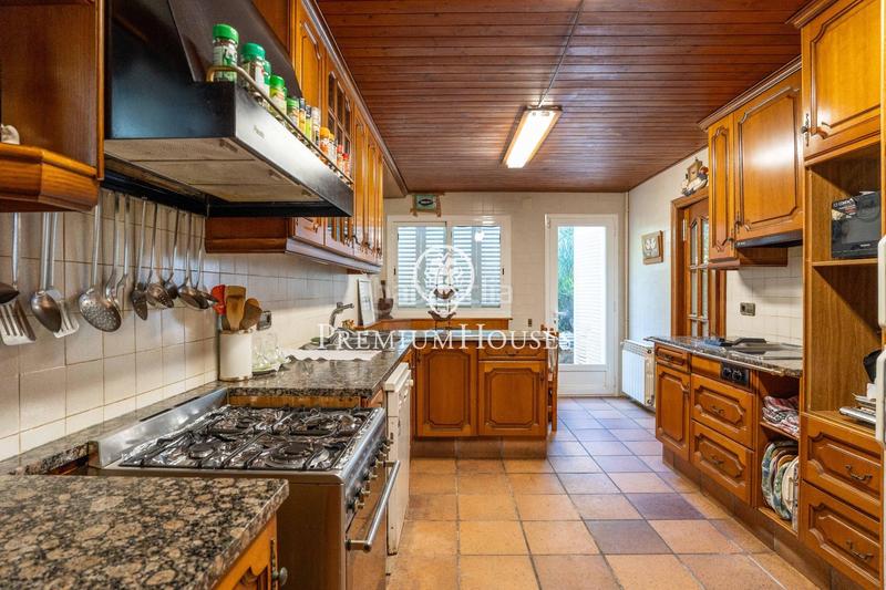 Foto b290934d-897f-4640-ba28-d8ef742e5bda. Casa con riscaldamento parcheggio piscina in Vallpineda-Santa Bàrbara Sitges