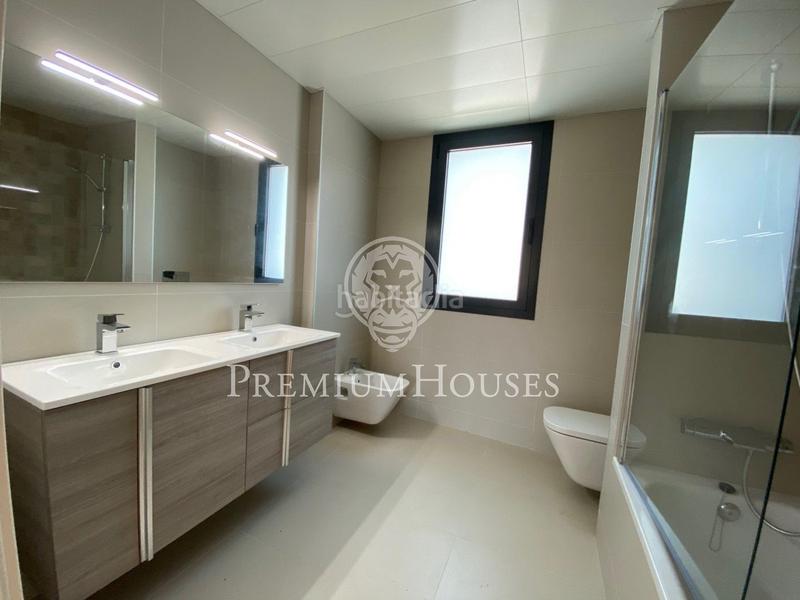 Foto 6c898b7a-4a16-4385-af7b-a34fc15252ee. Miete appartement mit heizung parking pool in Gava Mar Gavà