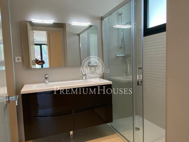 Foto 15d3a084-df33-44e6-9ab8-3abcd517d407. Rent apartment with heating parking pool in Gava Mar Gavà