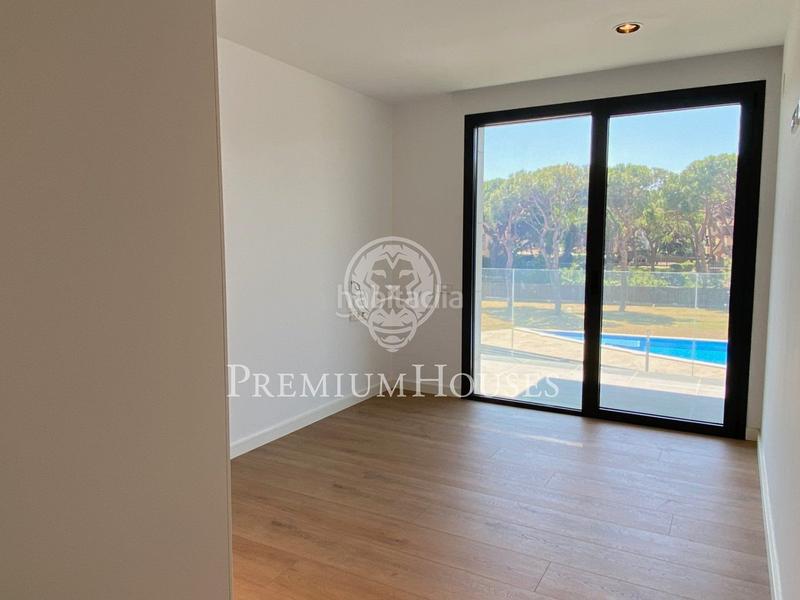 Foto 2343c449-a66e-4064-b69a-60b09f0da36e. Rent apartment with heating parking pool in Gava Mar Gavà