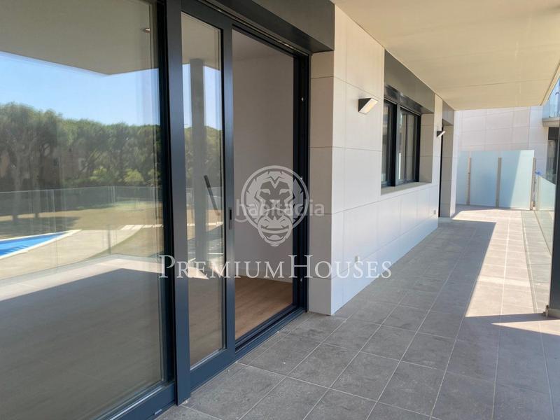 Foto 44a13a06-fe25-4423-9b92-4af602d59771. Rent apartment with heating parking pool in Gava Mar Gavà