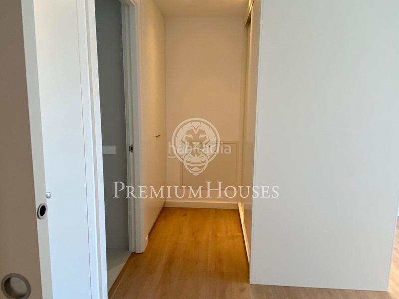 Foto bfe8edd4-c4e5-42c0-97ee-d29c83209f8e. Rent apartment with heating parking pool in Gava Mar Gavà