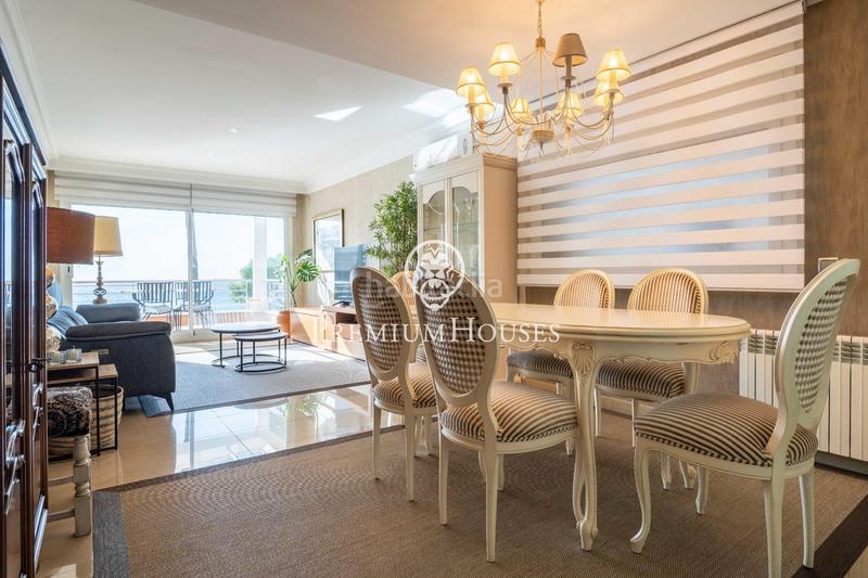 Foto 1829de0e-db0d-4a85-8e2e-870fc2f01707. Casa  independiente en primera línea de mar en urbanizacions de Llevant en Tarragona