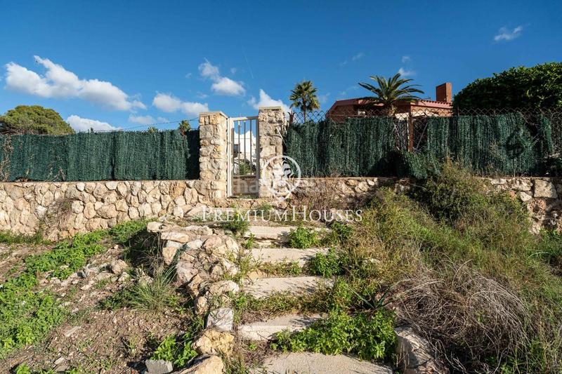 Foto 96552b50-b7af-4352-8bdd-f686c9386cde. Casa  independiente en primera línea de mar en urbanizacions de Llevant en Tarragona