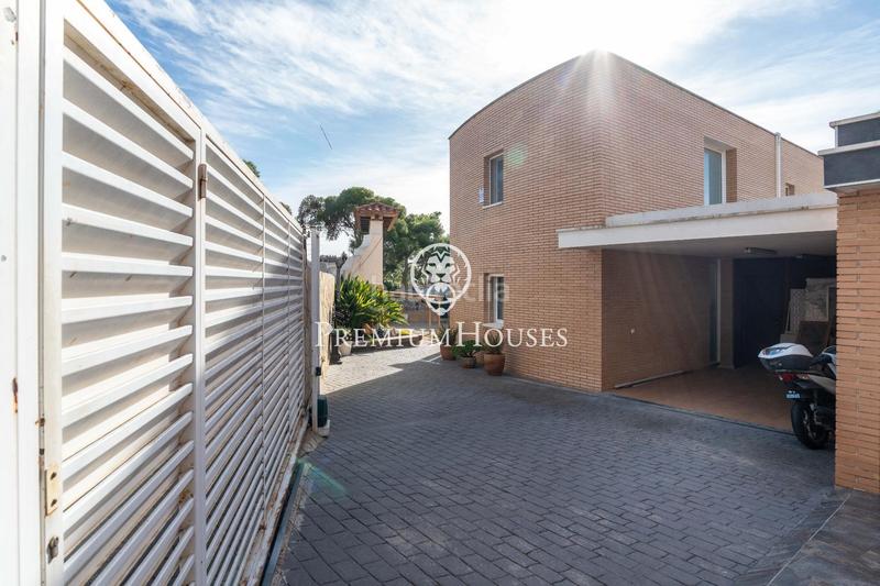 Foto ab5a122b-fad3-4ee5-8af4-159709b95922. Casa  independiente en primera línea de mar en urbanizacions de Llevant en Tarragona