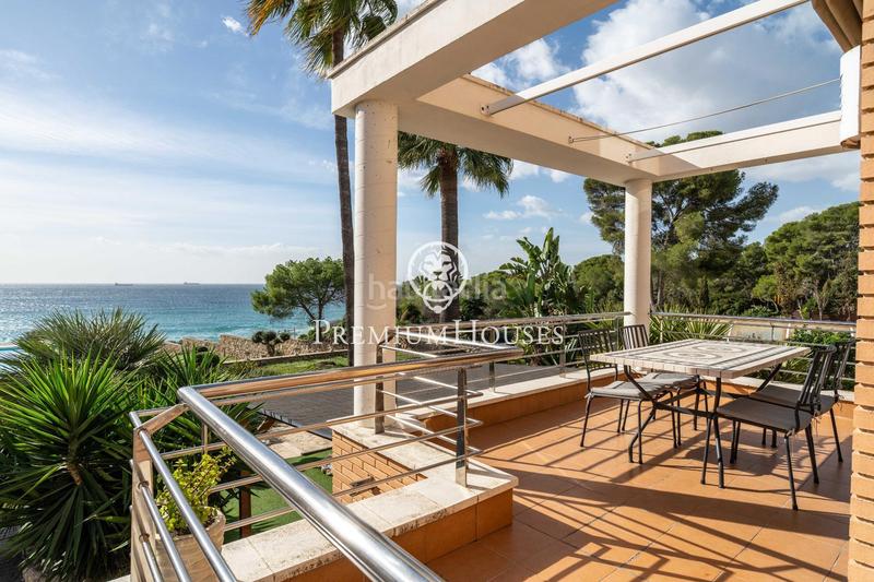 Foto bbcbc092-9b55-48ee-84c1-b2d41ca33eb4. Casa  independiente en primera línea de mar en urbanizacions de Llevant en Tarragona