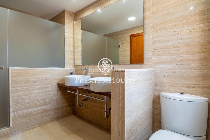 Foto e3bee915-8735-4d1a-803a-9dbead32ae79. Casa  independiente en primera línea de mar en urbanizacions de Llevant en Tarragona