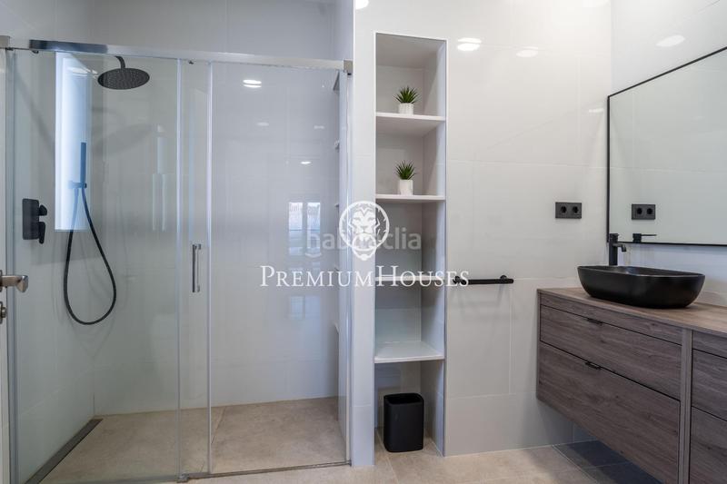 Foto 091360ea-d171-4459-b789-e6da1ad944d6. House with heating parking pool in Vilafortuny Cambrils