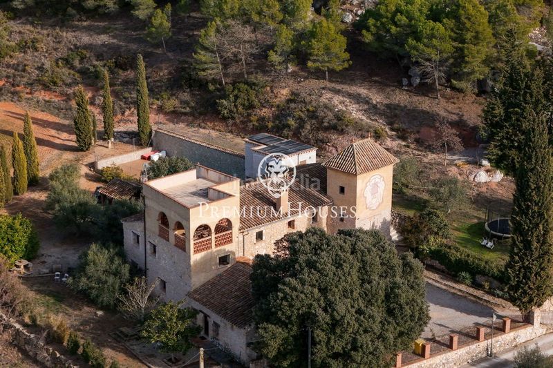 Foto b81bc9c5-736a-4b6a-bf1b-f753124114a5. Masia amb calefacció piscina a Montblanc