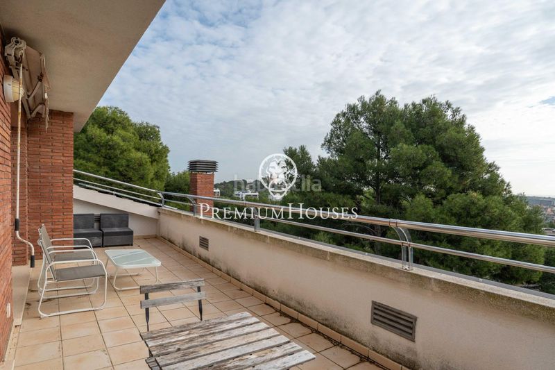 Foto 598d0535-a9dd-46cc-b4ae-a4b0c42570fd. Casa amb aparcament piscina a Can Roca Castelldefels