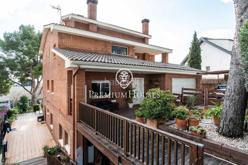 Foto 88f9d114-a82a-4912-accc-d6bc942e02c1. Casa amb aparcament piscina a Can Roca Castelldefels