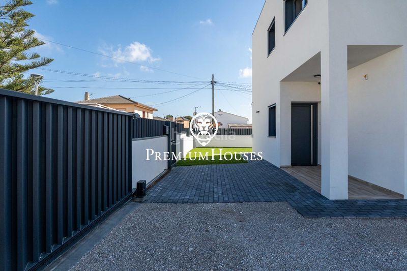 Foto 0e3bdb75-7d37-4f74-a0ac-47bdfa2c1e12. Casa amb calefacció piscina a La Franquesa-Oasis Park Vendrell (El)