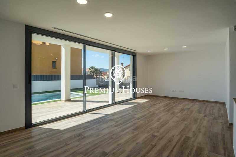 Foto dcc590e5-6a5d-4b39-8956-c3c5d7a32c9b. Casa amb calefacció piscina a La Franquesa-Oasis Park Vendrell (El)