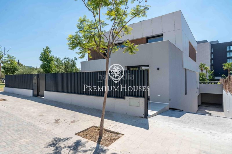Foto dd4db45f-7c54-43d2-b02c-a9dde4337d7c. Casa amb calefacció aparcament piscina a Can Pei Sitges