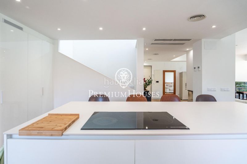 Foto 103dd030-140b-41e9-8e40-33a754ff5d78. Casa amb calefacció piscina a La Sentiu Gavà