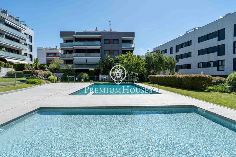 Foto f7378e3a-7e44-413e-b9dc-95927eceac95. Pis amb calefacció aparcament piscina a La Plana Sitges
