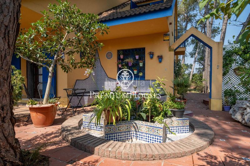 Foto cd3abf56-80b4-4217-acc8-70453a7e7885. Casa amb piscina a Secuita (La)