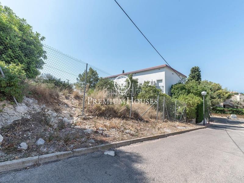 Foto ed88066f-e1f1-436c-a013-2bbc3a40cc58. Wohngrundstück in Levantina - Montgavina - Quintmar Sitges